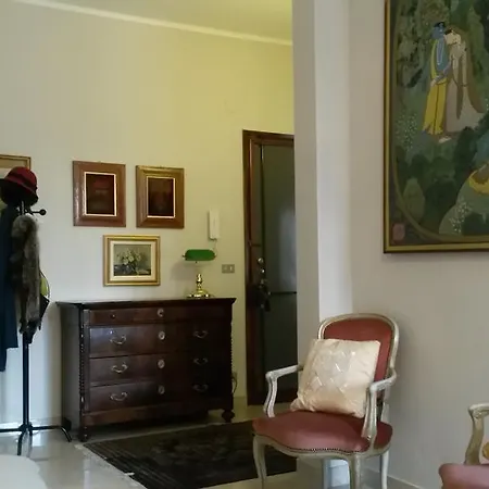 Marite' - La Tua Stanza Vicino Al Centro Citta 招待所 *